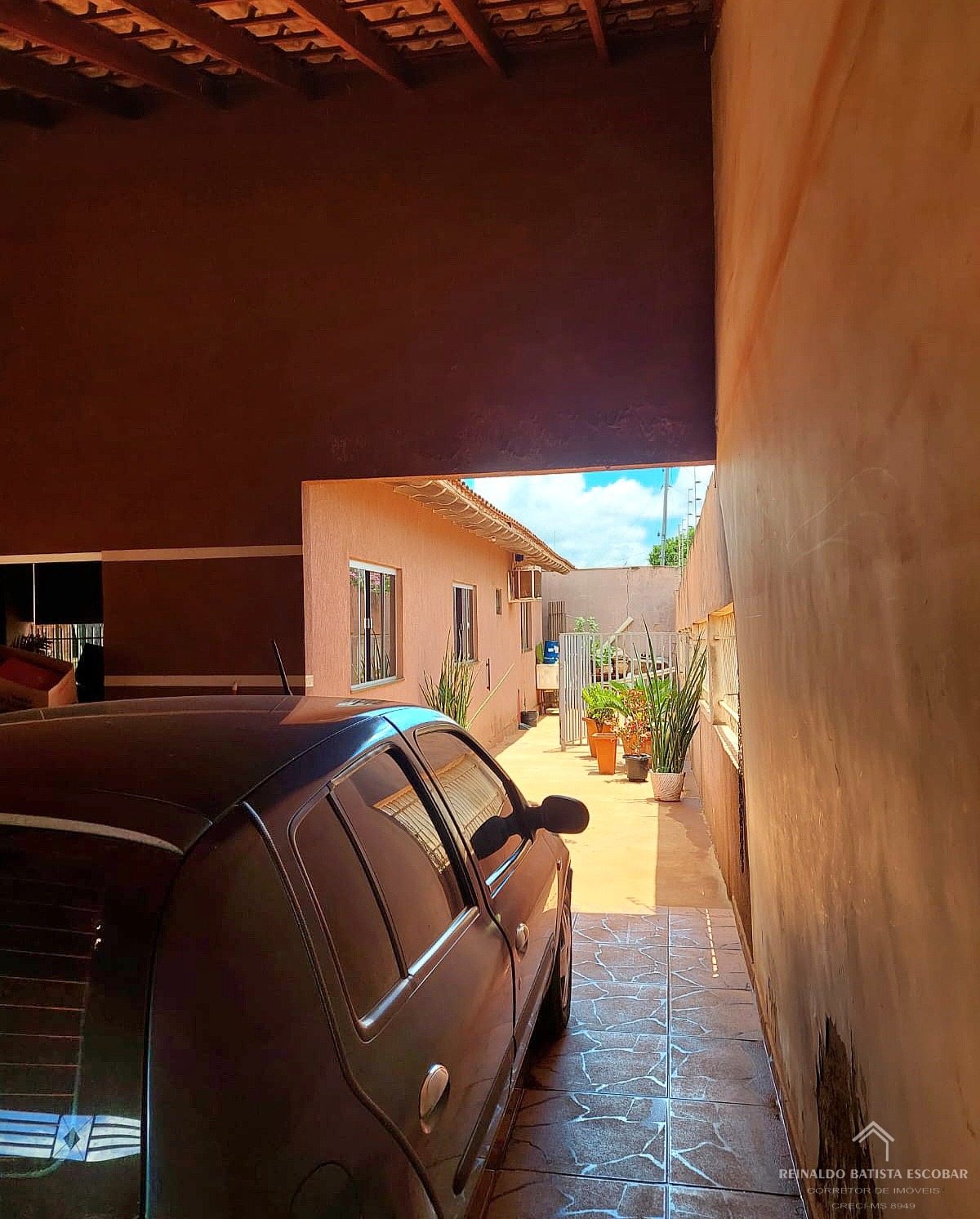 Casa ampla de esquina à venda com 4 quartos no bairro são co