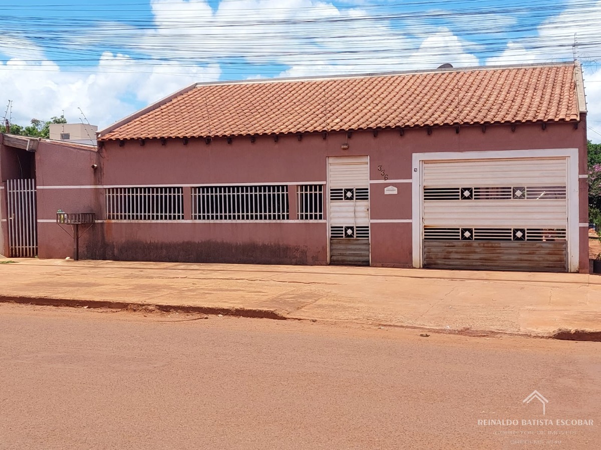 Casa ampla de esquina à venda com 4 quartos no bairro são co