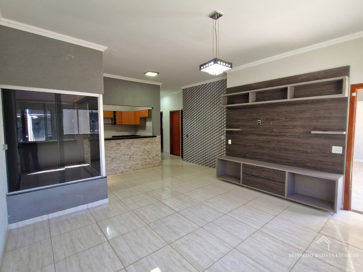 Casa térrea à venda com 3 quartos no bairro sírio libanês