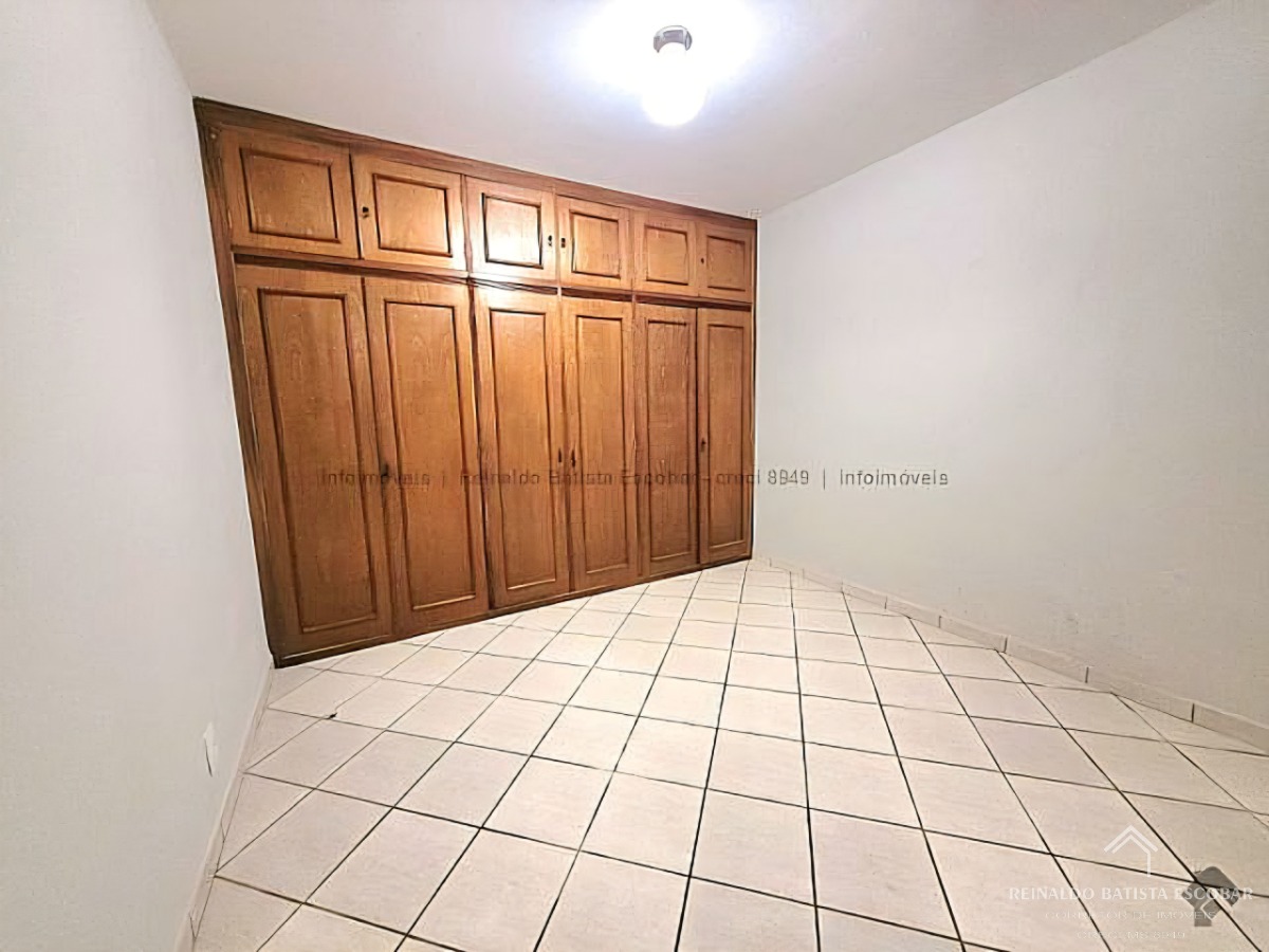 Casa, 3 quartos, 220 m² - Foto 16