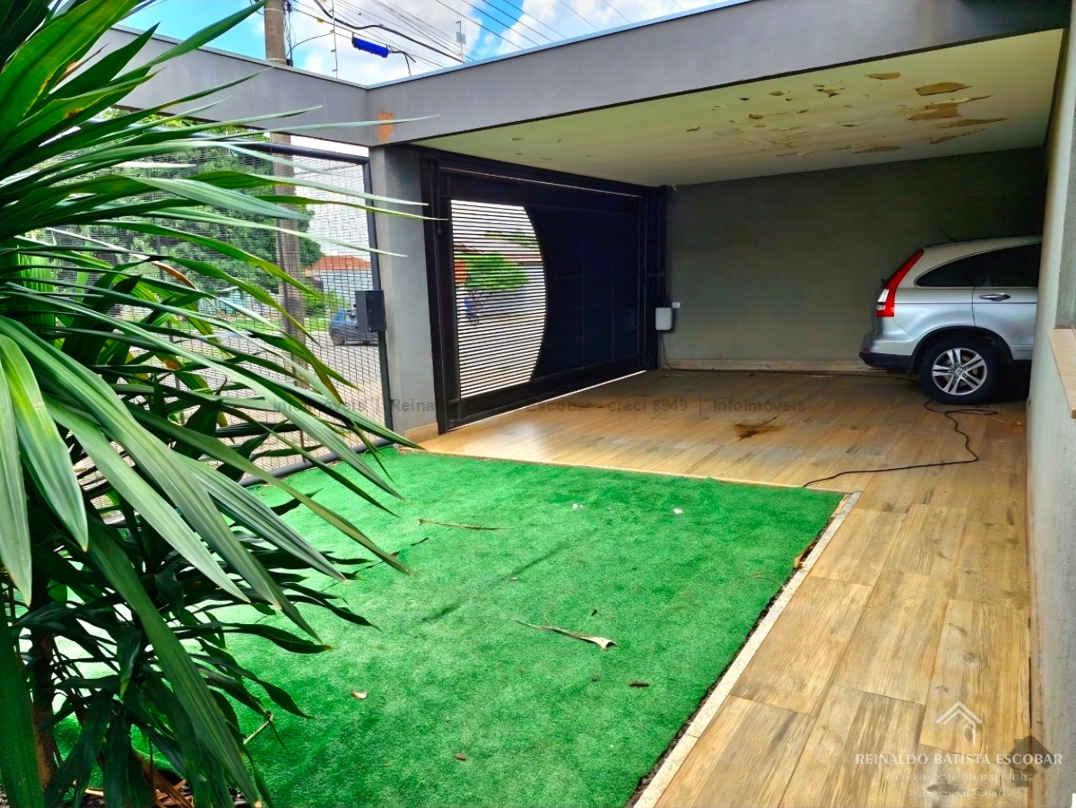Casa térrea com 3 suítes, incluindo 1 master no jardim jocke