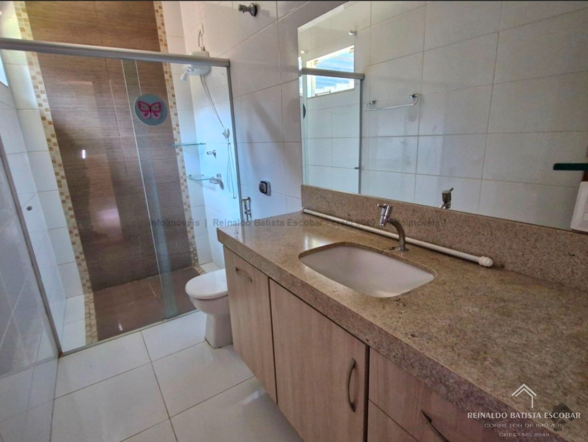 Casa térrea com 3 suítes, incluindo 1 master no jardim jocke