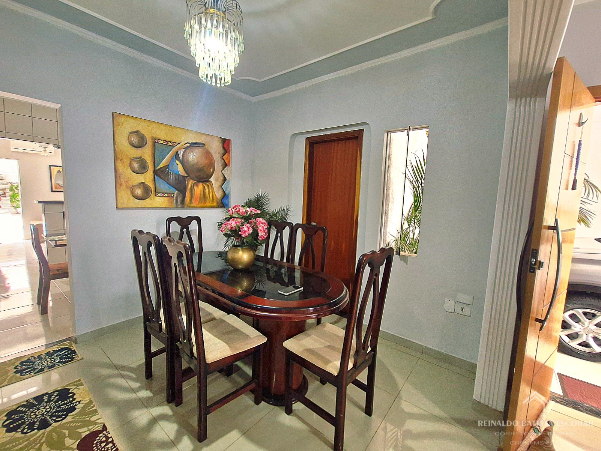 Casa térrea ampla com piscina e espaço gourmet na vila almei