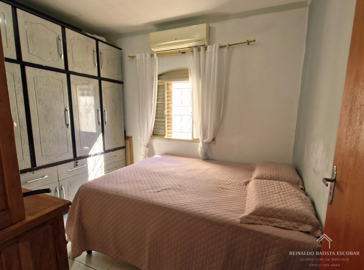 Casa térrea à venda com 3 quartos, energia fotovoltaica no b