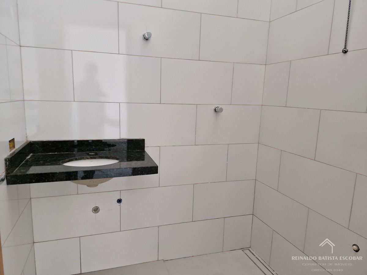 Casa térrea nova com 2 quartos e área gourmet no bairro bom 