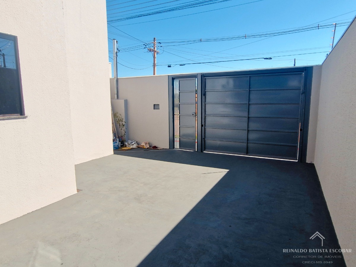 Casa térrea nova com 2 quartos e área gourmet no bairro bom 