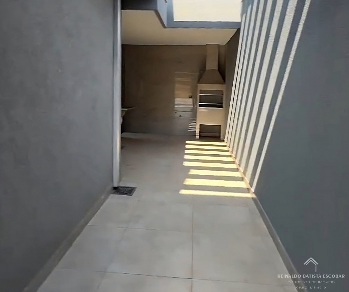 Casa térrea nova à venda com 2 quartos design moderno no bai