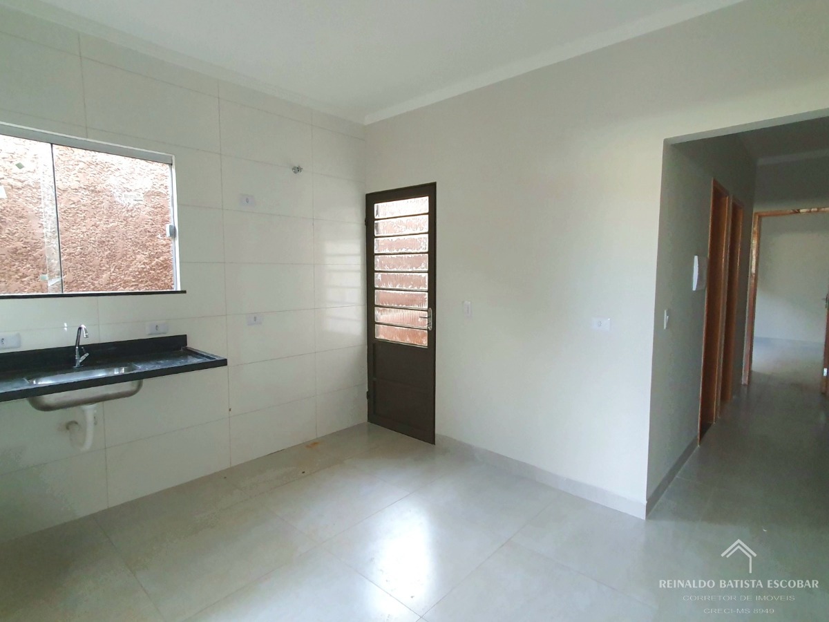 Casa térrea nova com 1 quarto 1 suíte próximo ao colégio mil
