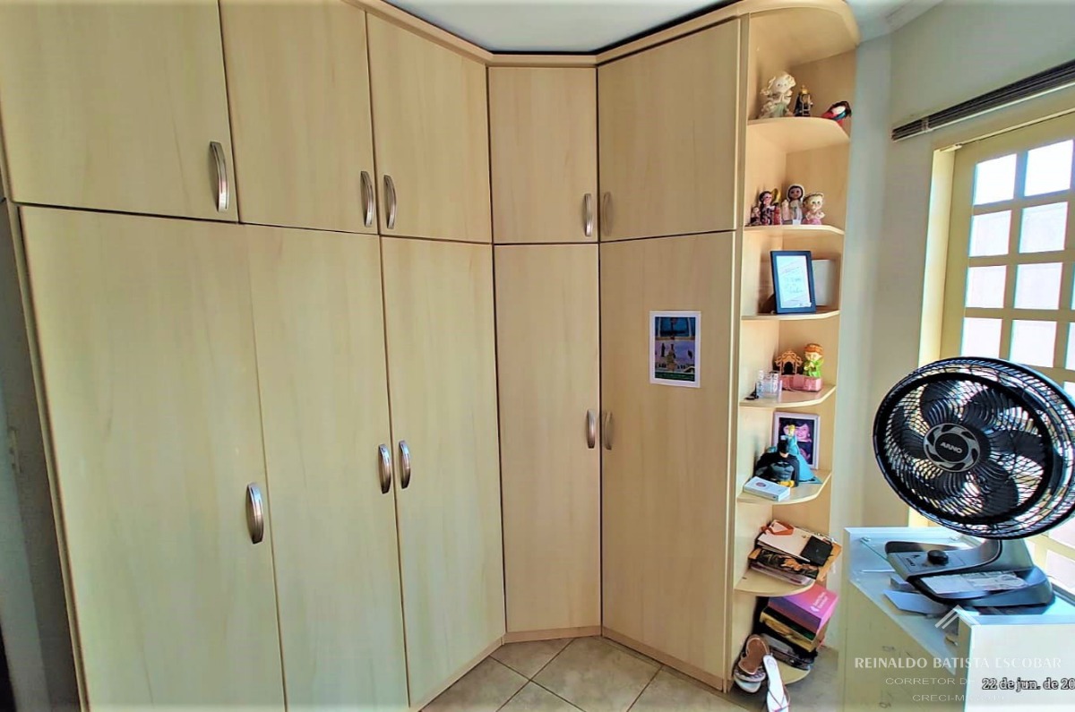 Casa, 3 quartos, 220 m² - Foto 19