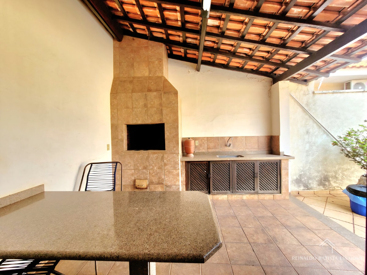 Casa, 2 quartos, 202 m² - Foto 21